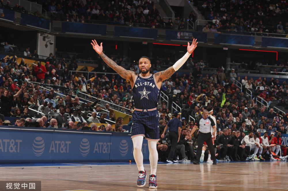 出他在队内 出他在队内