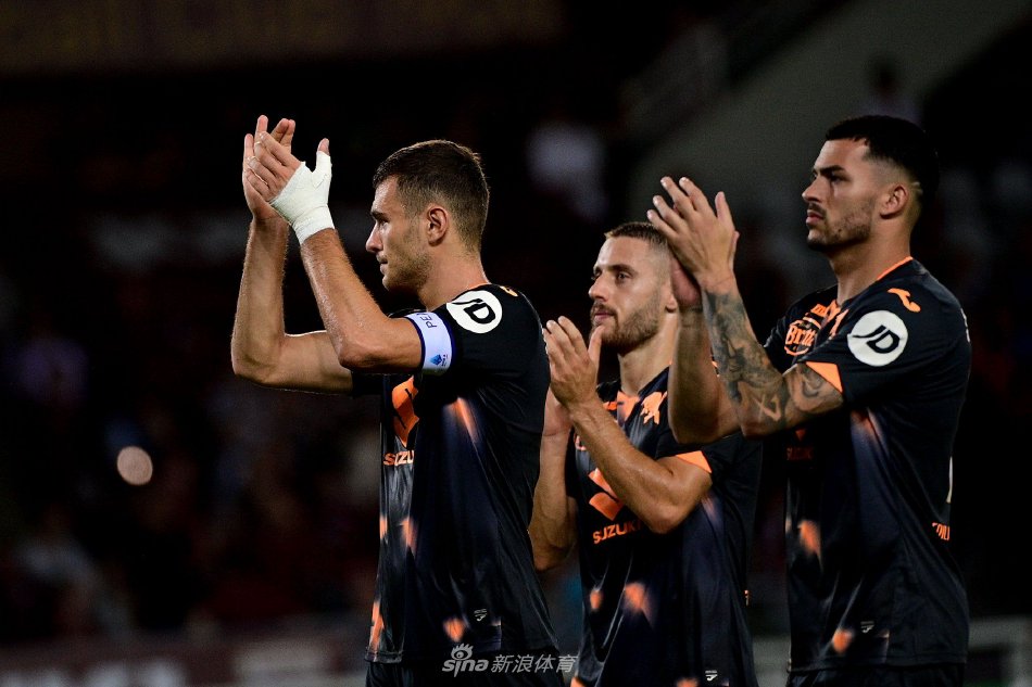 刻地认识到 刻地认识到