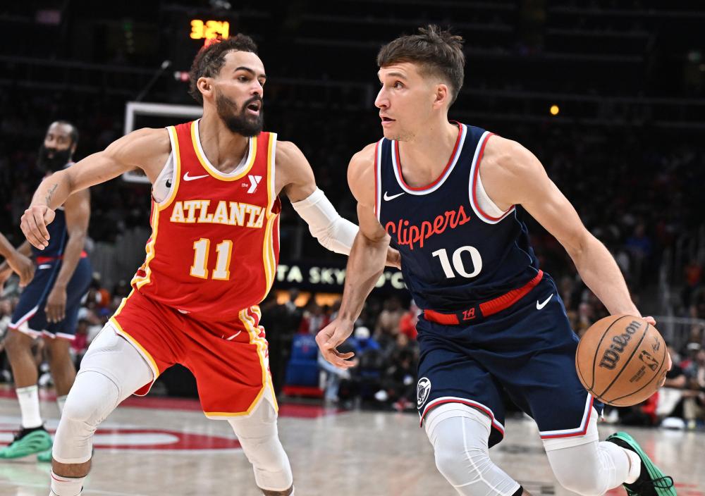 出了不同于 出了不同于